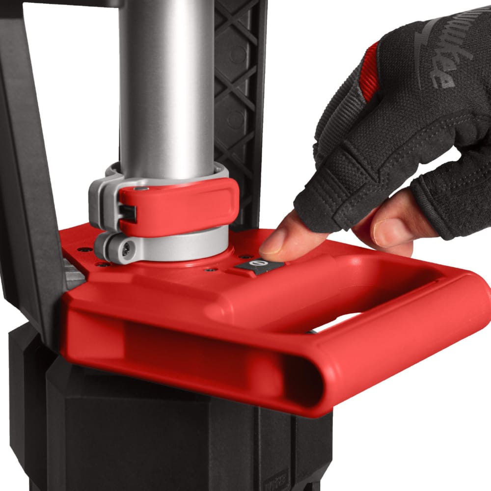 Прожектор светодиодный аккумуляторный напольный MILWAUKEE M18 SAL2-502B (ЗУ+2акк.Х5Ач)