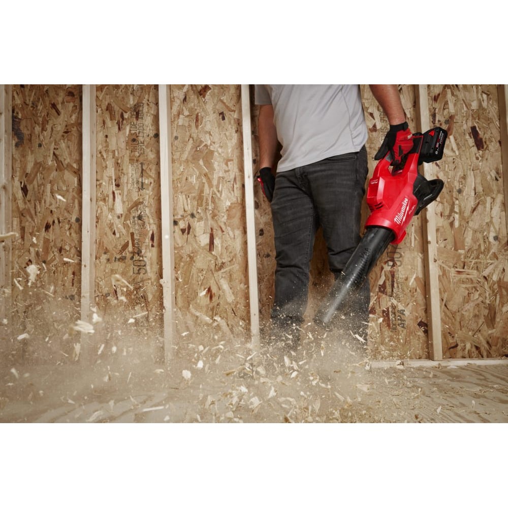 Воздуходувка аккумуляторная бесщеточная MILWAUKEE M18 F2BL-802 (2Х18В) FORGE™ (ЗУ+2акк.Х8Ач)